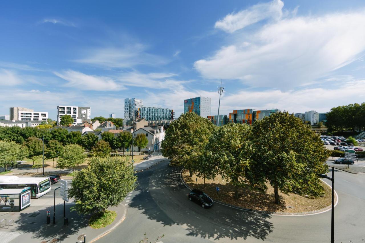 L'Idylle : T2 De Standing Avec Parking - Gare/Cite Des Congres/Lieu Unique Lejlighed Nantes Eksteriør billede